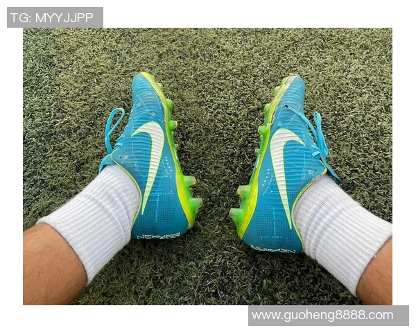 球星同款落场足球鞋推荐精选 打造专业运动表现与时尚风格完美融合